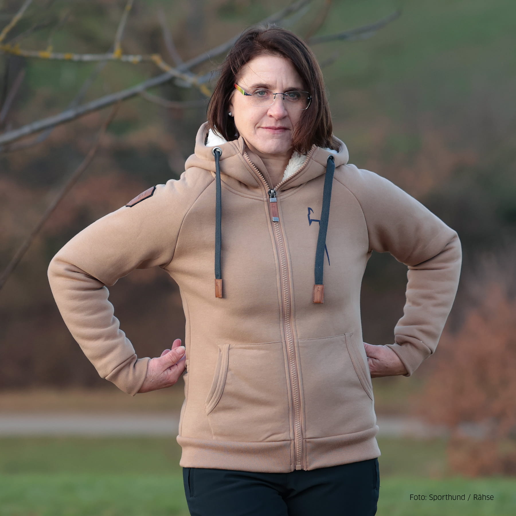 DOGGER Winterhoodie Damen camel 46