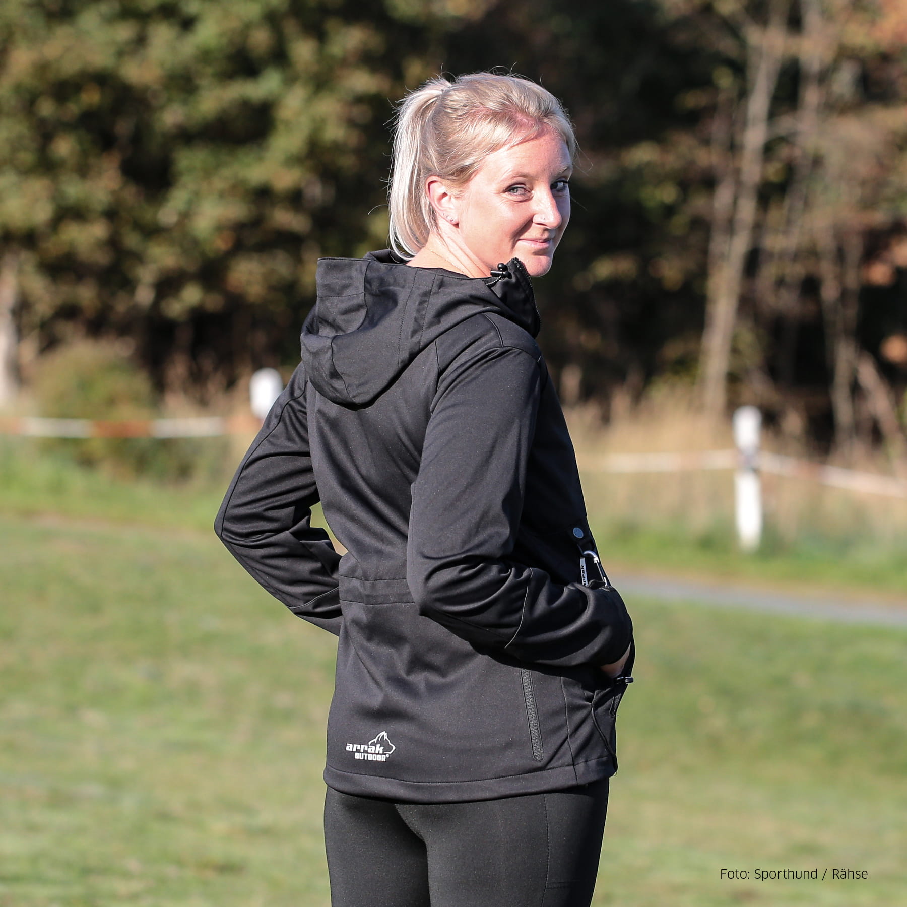 Arrak Softshelljacke Akka Damen Schwarz M